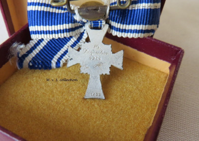 Ehrenkreuz der Deutschen mutter 2 stufe miniatur hersteller L-53 (5).JPG