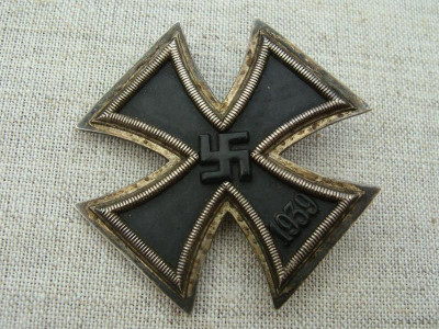ek%20010.jpg