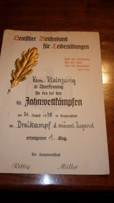 Driekamp mannelijke jeugd met spreuk uit de Flink wie Windhunde,zäh wie Leder,hart wie Kruppstahl.
