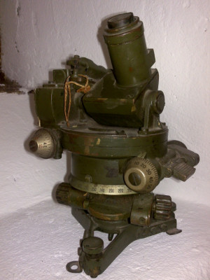 Director No 7B 3.jpg