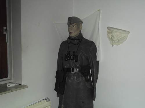 664458d1395518731t-german-officers-mannequin-offi-003.jpg