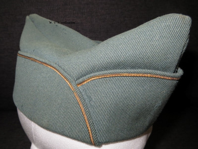 Veldmuts officier algemeen leeuw (3) (Large).JPG