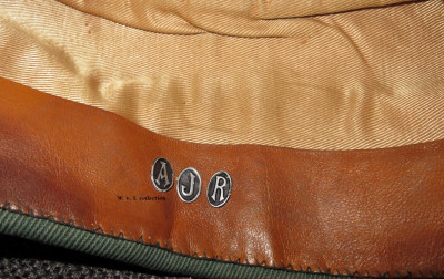 Veldmuts officier algemeen leeuw (7) (Large).JPG