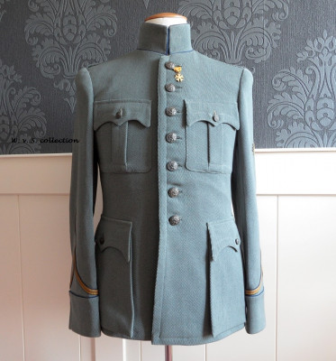 jas buitenmodel Sergeant der infanterie (14).JPG