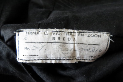 Gala tenue sergeant Militaire Academie (19) (Large).JPG