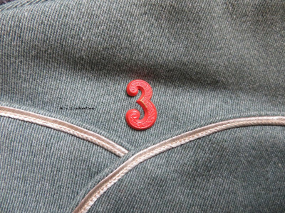 Veldmuts officier 3e regiment huzaren (9).JPG