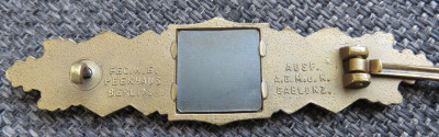 Nahkampfspange in bronze ausf. A.G.M. u K. Gablonz (19) (Large).JPG