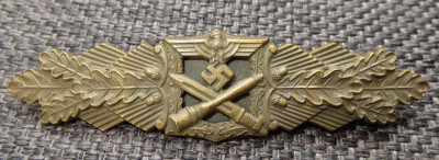 Nahkampfspange in bronze ausf. A.G.M. u K. Gablonz (12) (Large).JPG