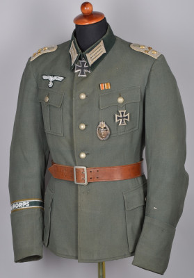 uc16012-03.jpg