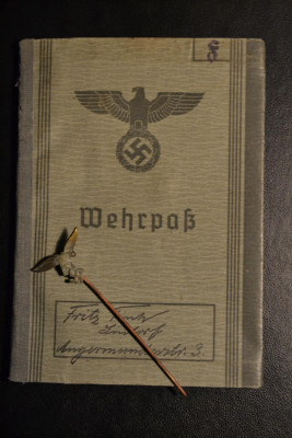 Wherpass+ Luftwaffe lidmaatschap speldje?