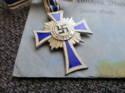 Mutterkreuz zweite stufe Friedrich Keller (3) (Custom).JPG