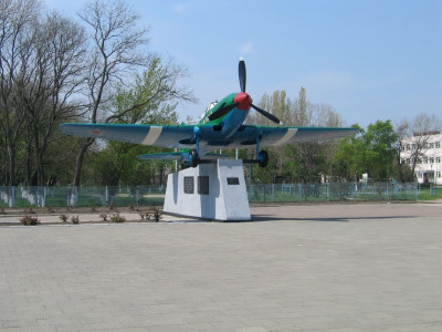 Ilyushin IL-10 - Yeysk..jpg