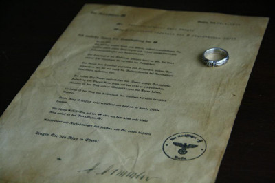 ss totenkopfring h.himmler 004.JPG