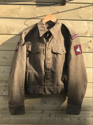 battledress voor.jpg