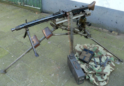 MG42_op_affuit_1.jpg