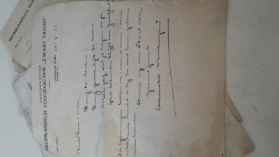 De geschreven brief, als iemand deze voor mij kan &quot;vertalen&quot; want ik kan het handschrift niet lezen. Alleen dat deze is getekent door Arnold Meyer.