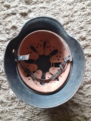 Binnenkant Duitse helm.jpg