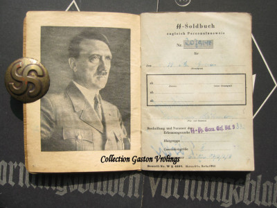 SS-Soldbuch3.jpg