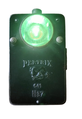 Taschenlampe Pertrix 641 (8).png