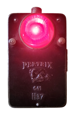 Taschenlampe Pertrix 641 (7).png