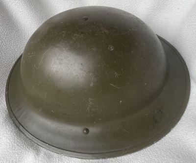 NL_AMC1941_helm_khakigroen1.jpg