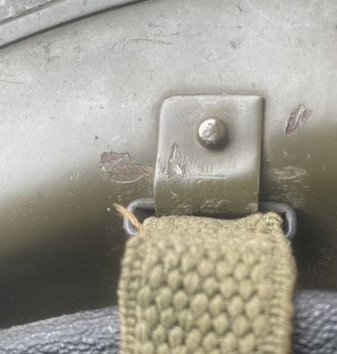 NL_AMC1941_helm_bales.jpg