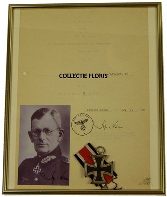 IJzeren kruis 2e Klas. De oorkonde is van september 1939, dus van één van de eerste ijzeren kruizen. Hij is ondertekend door Generaal-veldmaarschalk Maximillian von Weichs, drager van het Ridderkruis met eikenloof (foto).