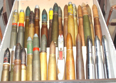 ammo 2 cm divers.JPG