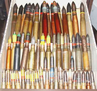 ammo 13 en 15 mm.JPG