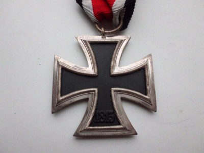 Iron Cross second class (Eisernes Kreuz 2. Klasse) with ribbon - achterzijde.JPG