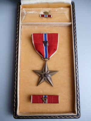 Bronze Star Medal Set.JPG