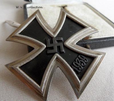 Eisernes Kreuz 1e klasse hersteller 26 (2).JPG