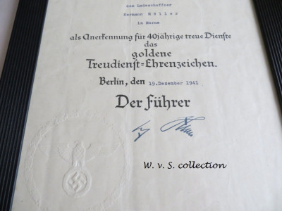 Treudienst uhrkunde 40 jahre (2).JPG