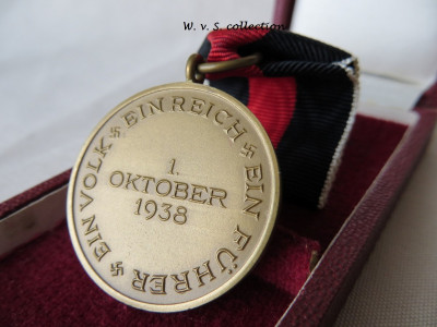 1 Oktober medaille (8).JPG