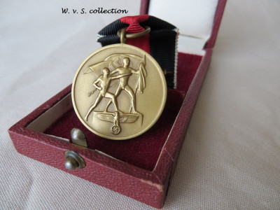 1 Oktober medaille (5).JPG