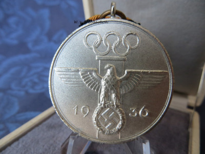 Deutsche Olympia erinnerungs medaille (19) (Custom).JPG
